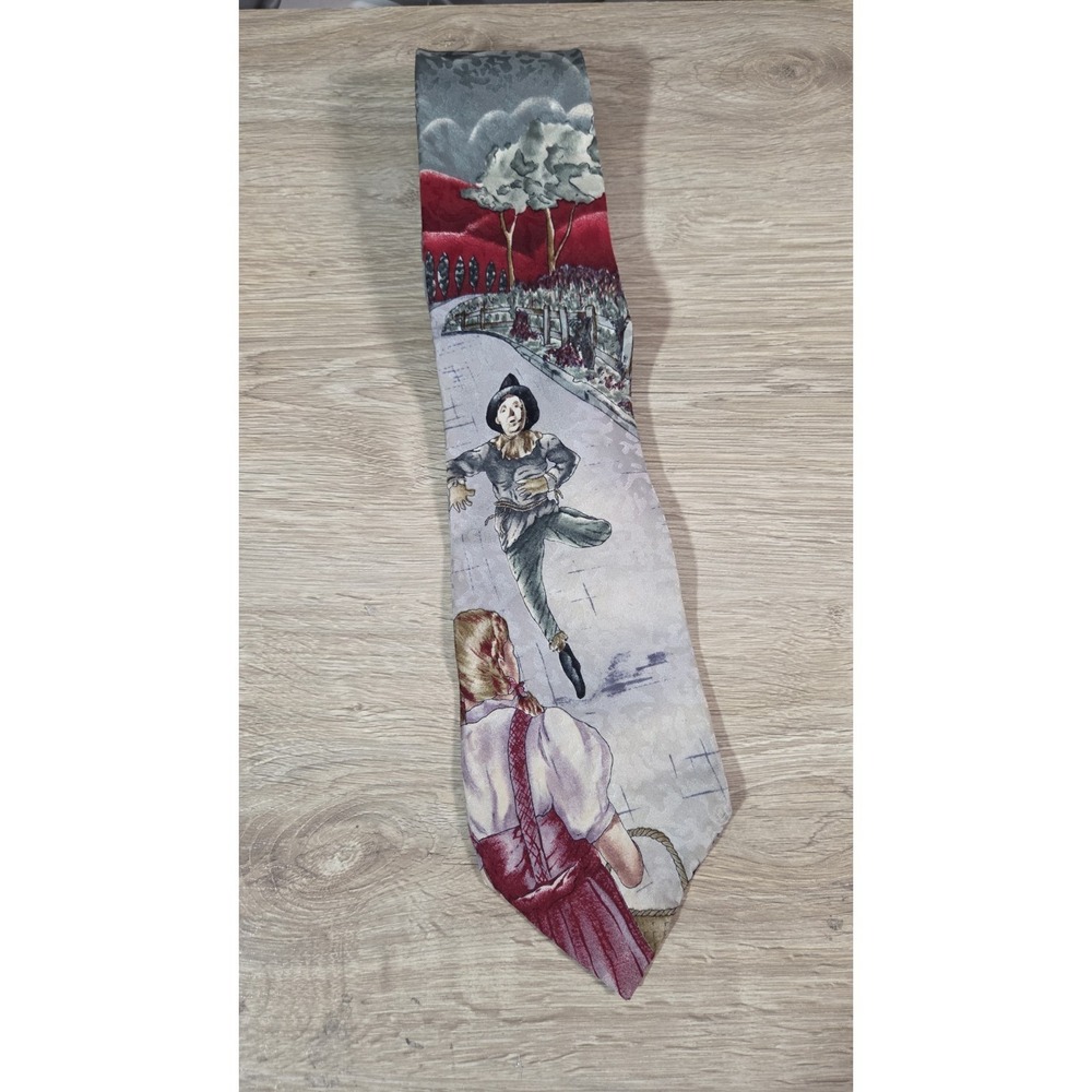 Wizard Of Oz American Film Classics Silk Neck Tie